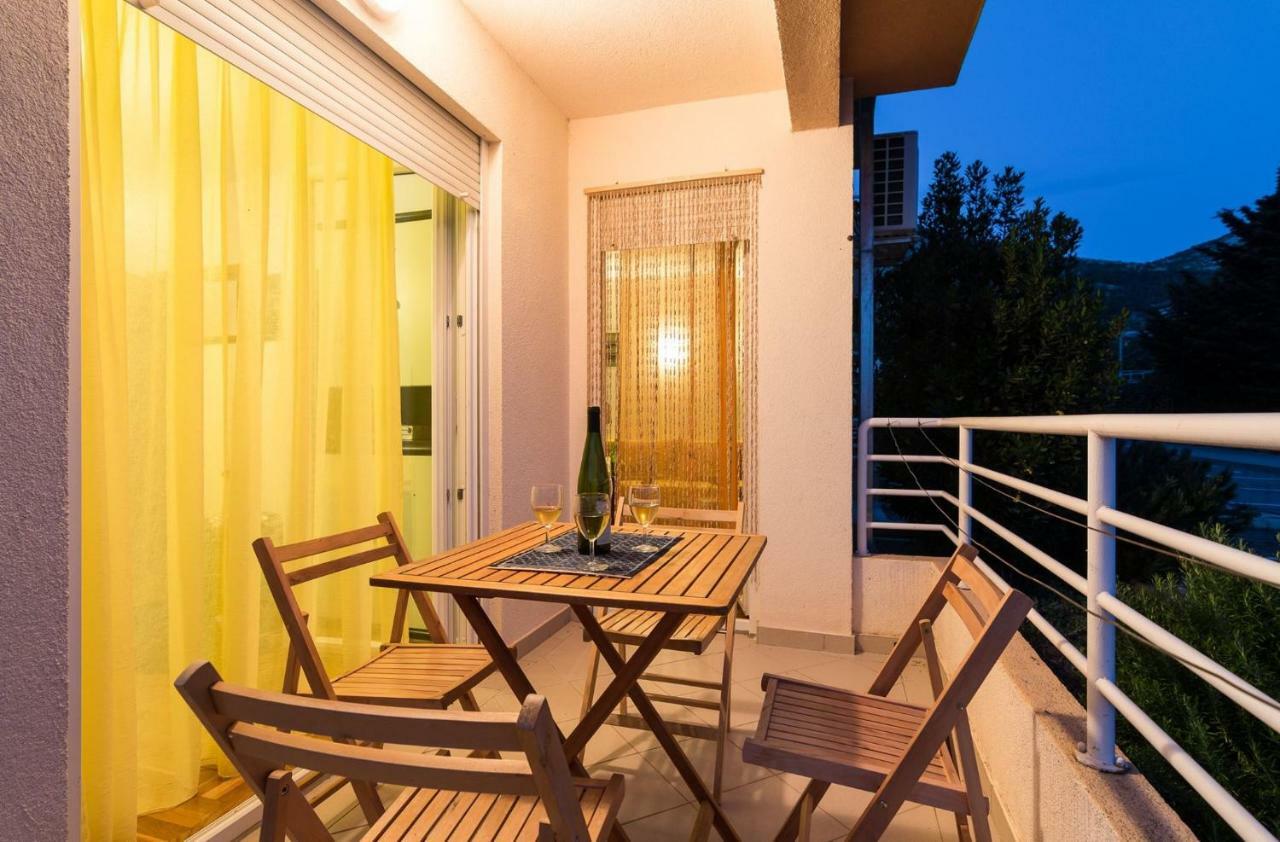 Apartament Marina Blue Starigrad Paklenica Zewnętrze zdjęcie